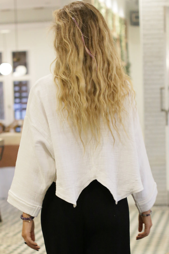 Short Jacket Coconut Button White ( 100% Linen )